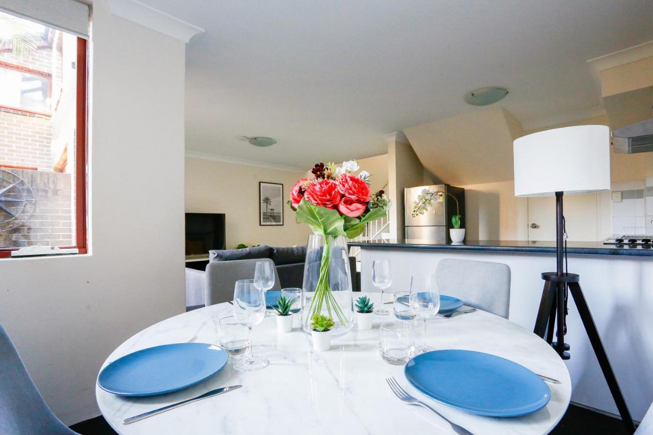 Cozy 2 Bedroom Chippendale Ii Apartment *
